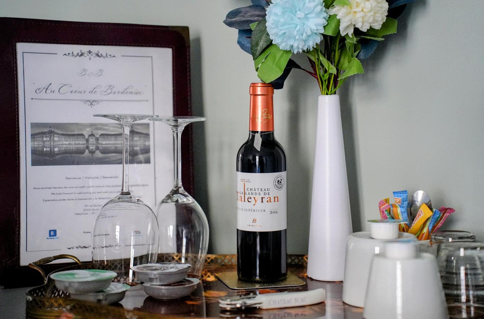 Au Coeur De Bordeaux B&B Zewnętrze zdjęcie